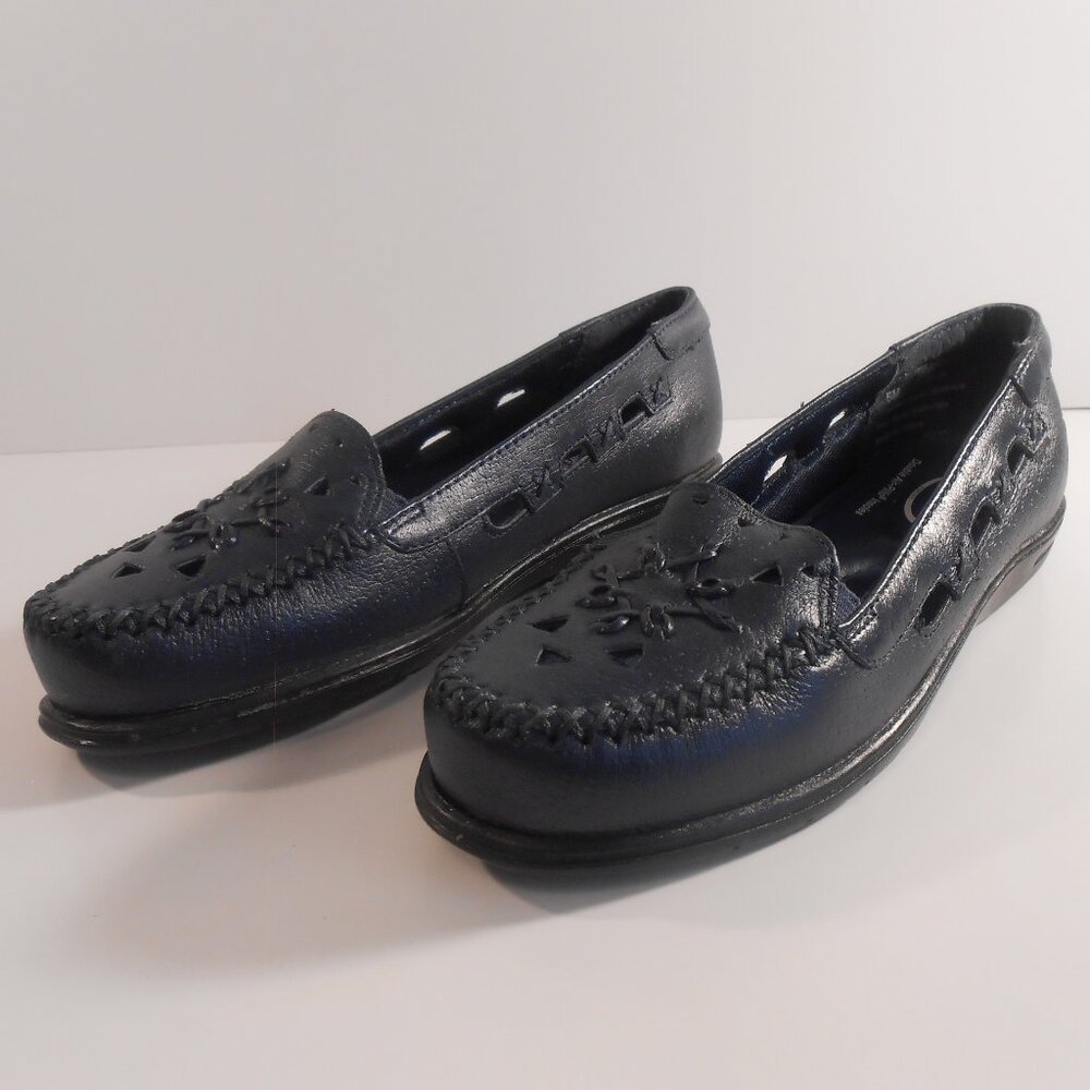 Dr. Scholls Women's Navy Leather Cutout Loafer/ Size 5/ Slip-ons
